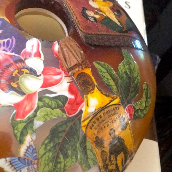 Vintage, handblown glass bud vase. Beautiful amber color. - Picture 3 of 6